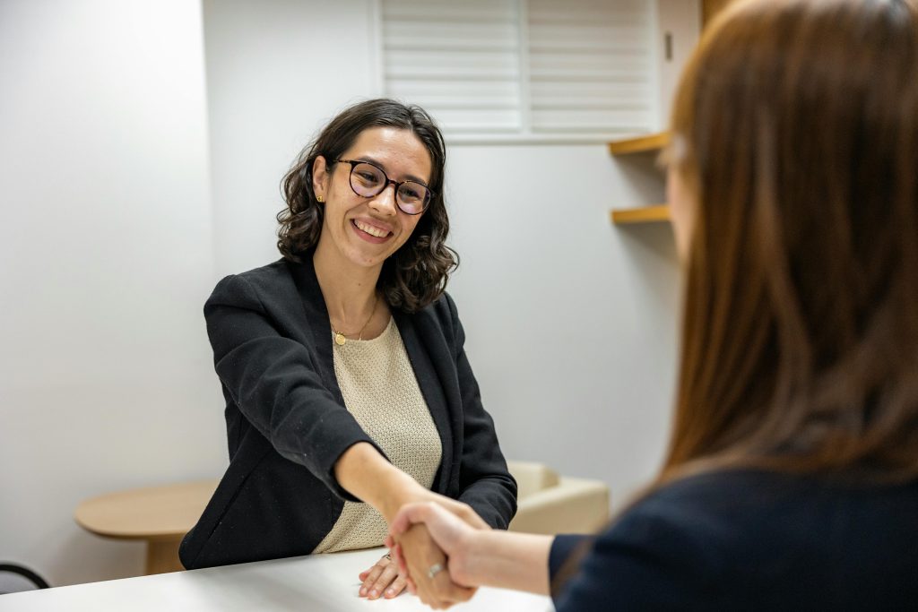 Accompagnement personnalisé vers l'emploi au pôle insertion de Lille