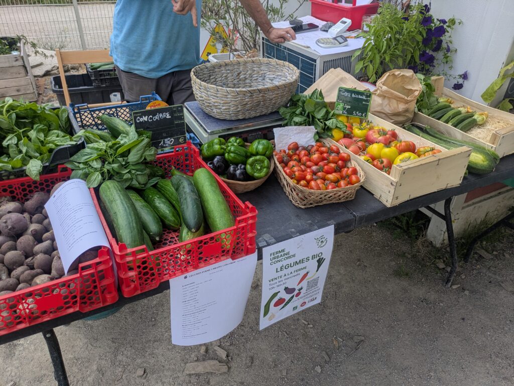 Marché solidaire ferme concorde